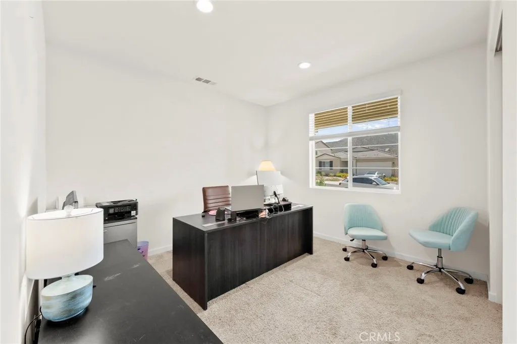 29550 Woodcreek Trail, Winchester, California 92596 home-pic-21