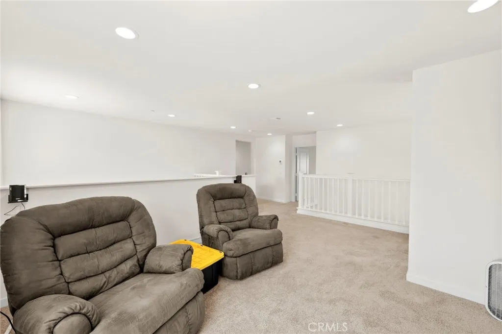 29550 Woodcreek Trail, Winchester, California 92596 home-pic-24