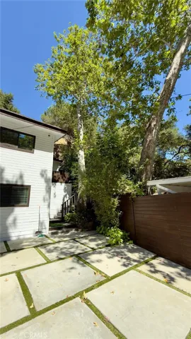 1216 N Beverly Glen Boulevard, Los Angeles, California 90077