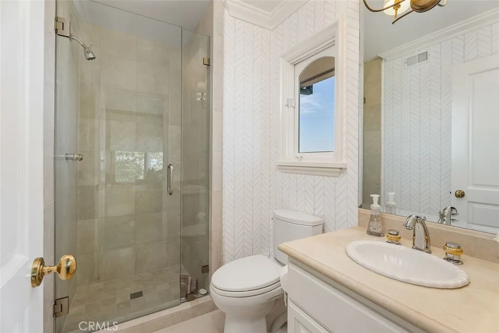 49 Cambria Drive, Corona Del Mar, California 92625 home-pic-23