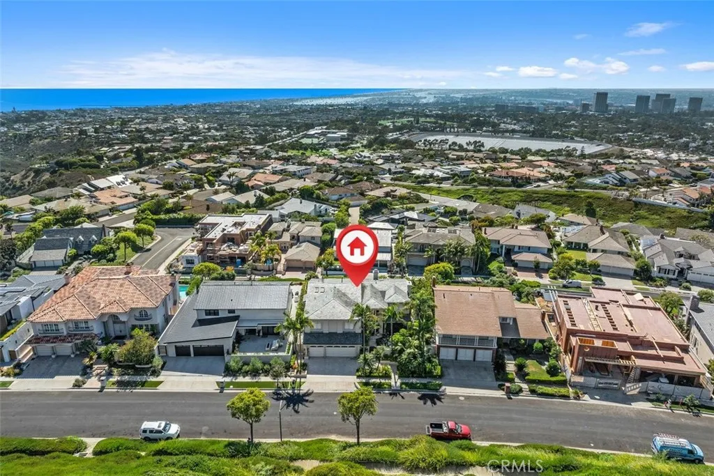 49 Cambria Drive, Corona Del Mar, California 92625 home-pic-35