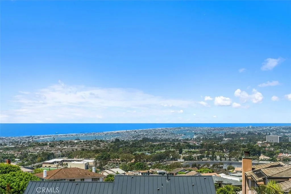 49 Cambria Drive, Corona Del Mar, California 92625 home-pic-32