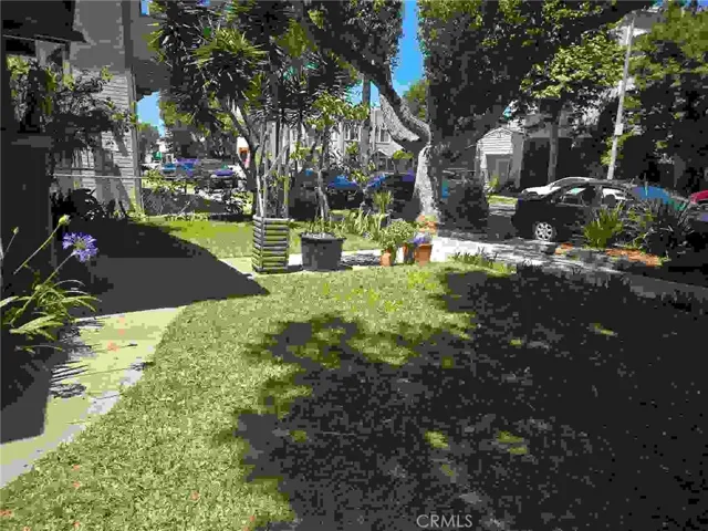 1121 Gladys Avenue, Long Beach, California 90804