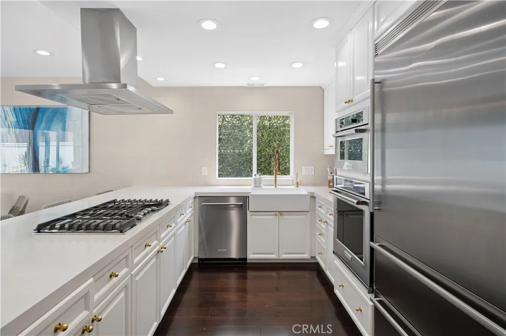 412 Poinsettia Avenue, Corona Del Mar, California 92625 home-pic-10