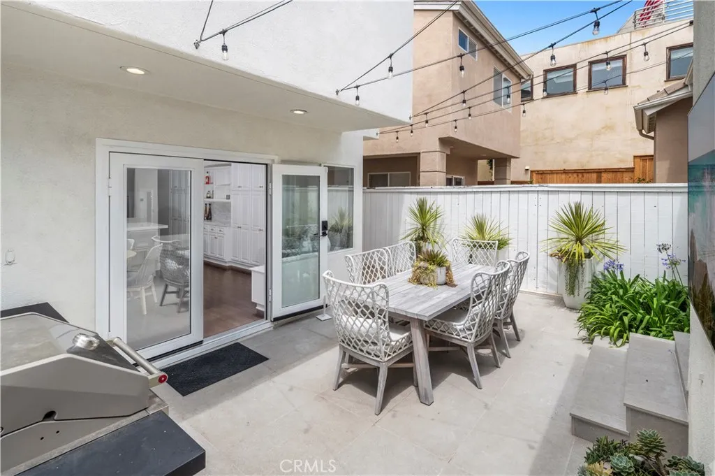 412 Poinsettia Avenue, Corona Del Mar, California 92625 home-pic-15