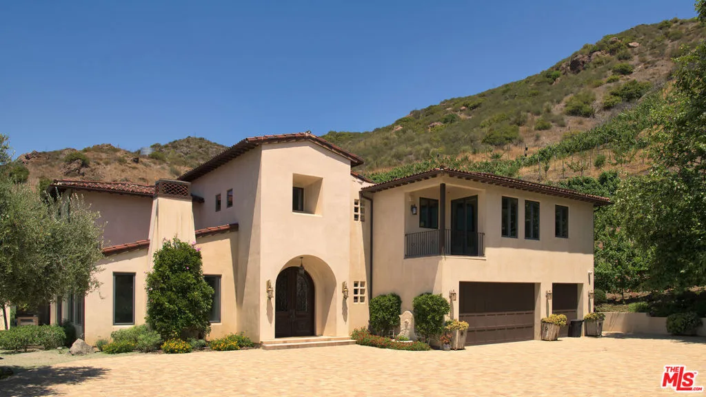 33330 Hassted Drive, Malibu, California 90265 home-pic-5