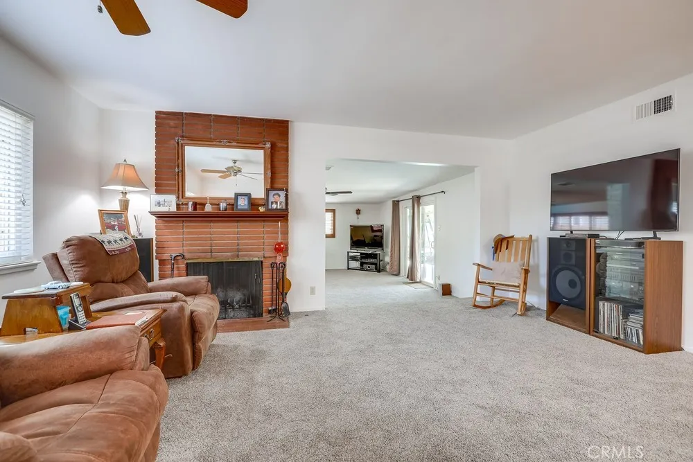 1206 W Porter Avenue, Fullerton, California 92833 home-pic-21