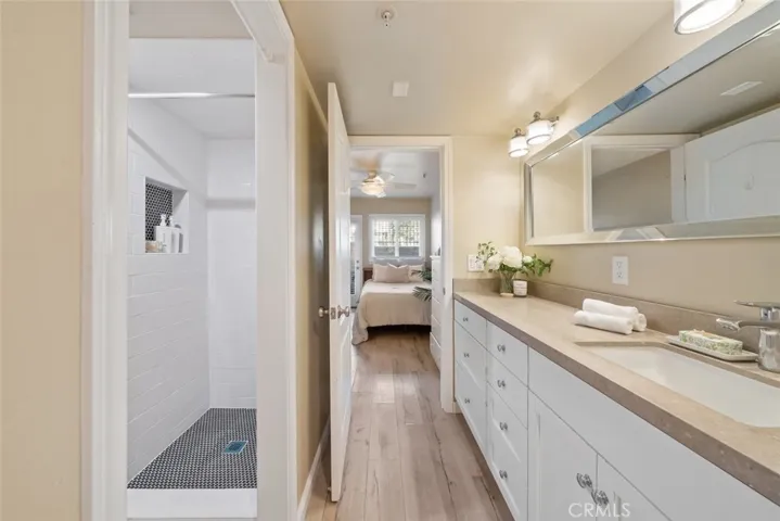 1185 E Foothill Boulevard 25, San Luis Obispo, California 93405