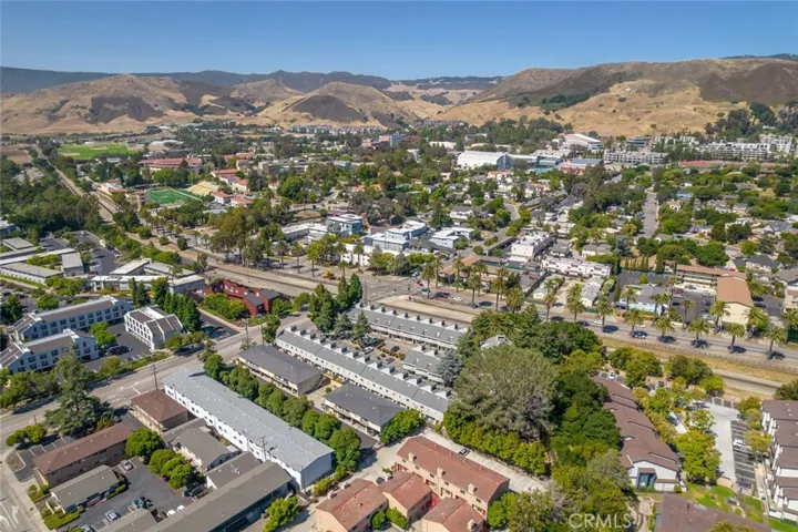 1185 E Foothill Boulevard 25, San Luis Obispo, California 93405