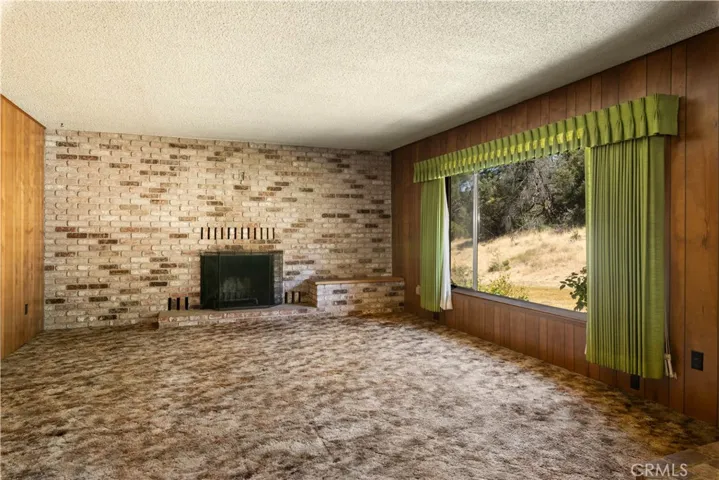 Living Room, Upper Level