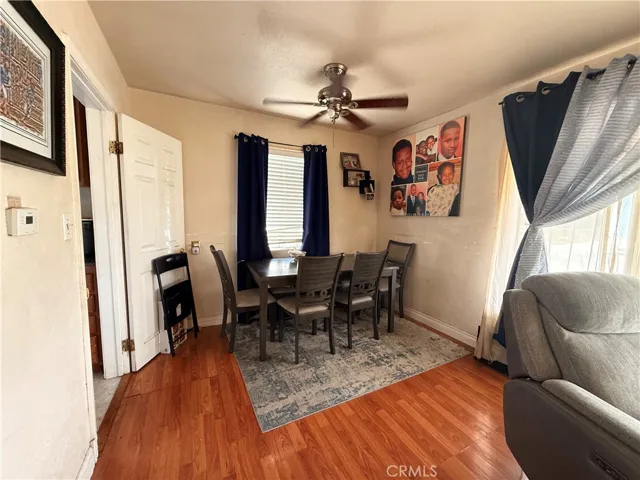 1519 W 111th St, Los Angeles, California 90047