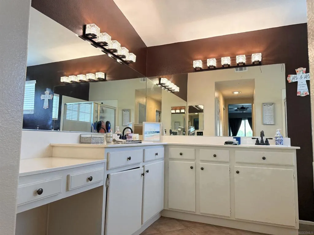 3823 Geode Ct, Perris, California 92570 home-pic-22