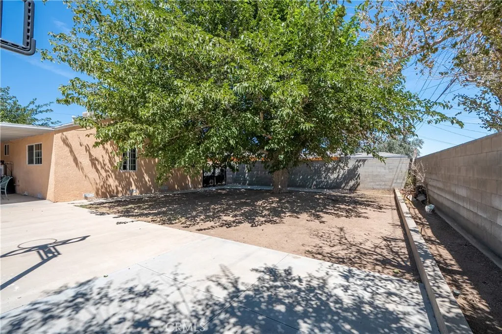 38632 Lemsford Avenue, Palmdale, California 93550 home-pic-27