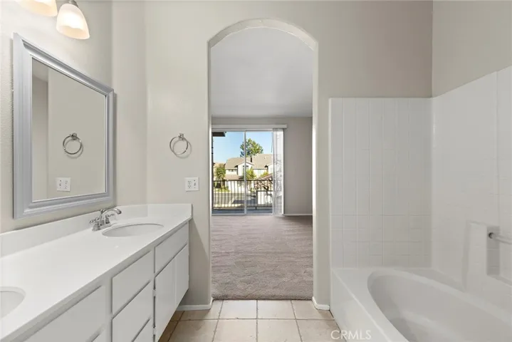 1081 S Positano Avenue, Anaheim Hills, California 92808