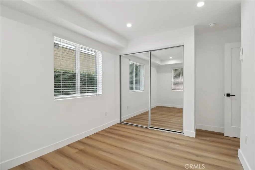 4512 St Elmo Drive, Los Angeles, California 90019 home-pic-20