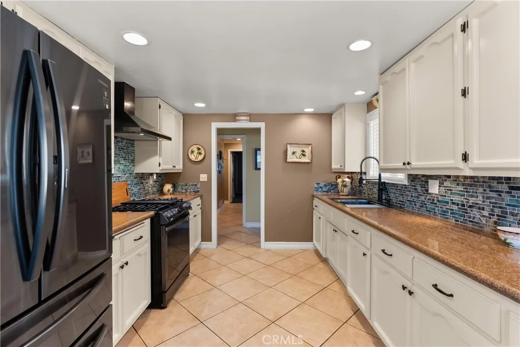 2196 Stocker Street, Pomona, California 91767 home-pic-12
