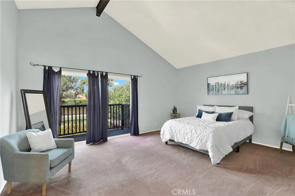 18417 Mount Kristina Street, Huntington Beach, California 92708 home-pic-18