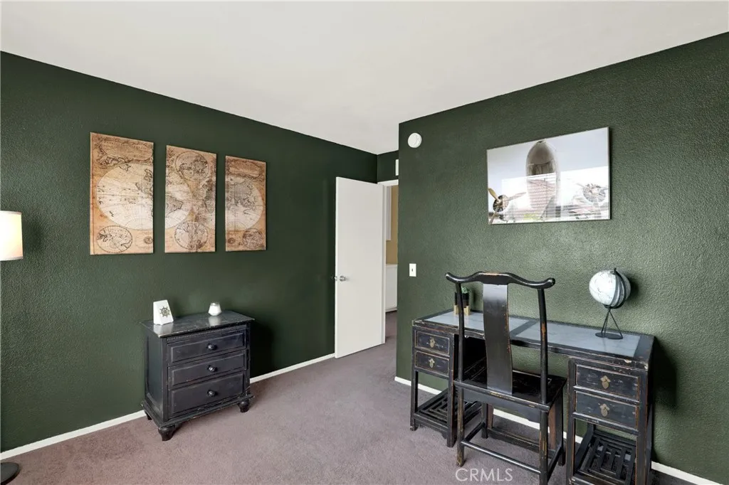 18417 Mount Kristina Street, Huntington Beach, California 92708 home-pic-25