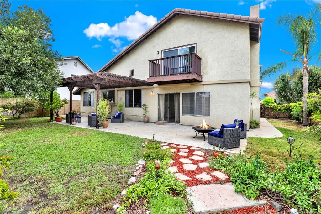 18417 Mount Kristina Street, Huntington Beach, California 92708 home-pic-31