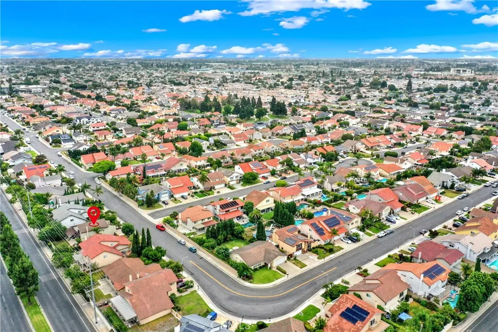 18417 Mount Kristina Street, Huntington Beach, California 92708 home-pic-41