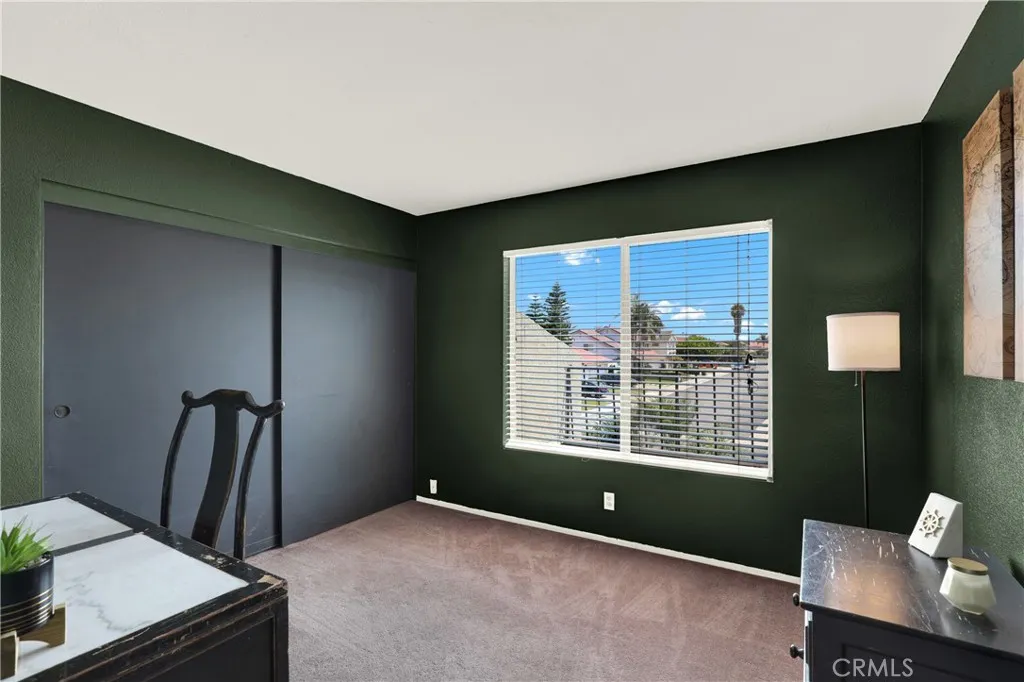 18417 Mount Kristina Street, Huntington Beach, California 92708 home-pic-24