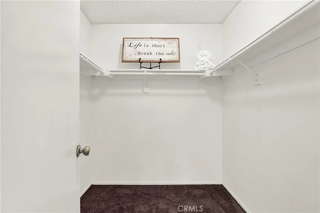18417 Mount Kristina Street, Huntington Beach, California 92708 home-pic-23