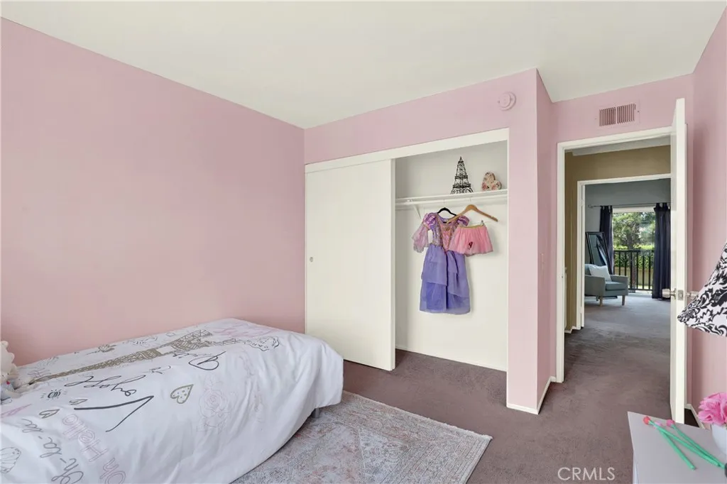 18417 Mount Kristina Street, Huntington Beach, California 92708 home-pic-27