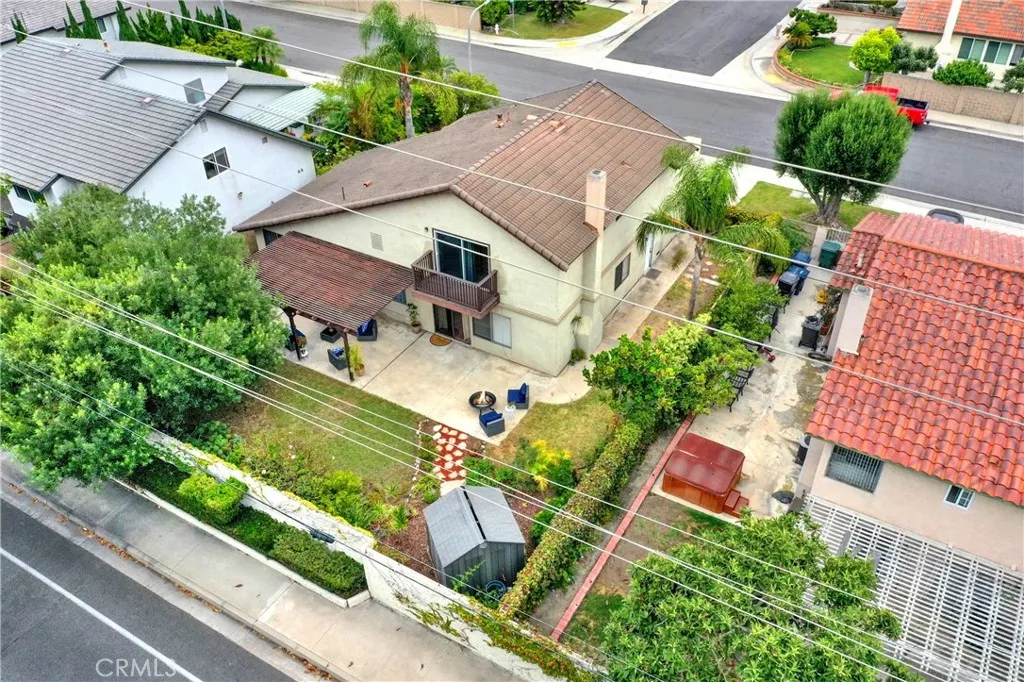 18417 Mount Kristina Street, Huntington Beach, California 92708 home-pic-35