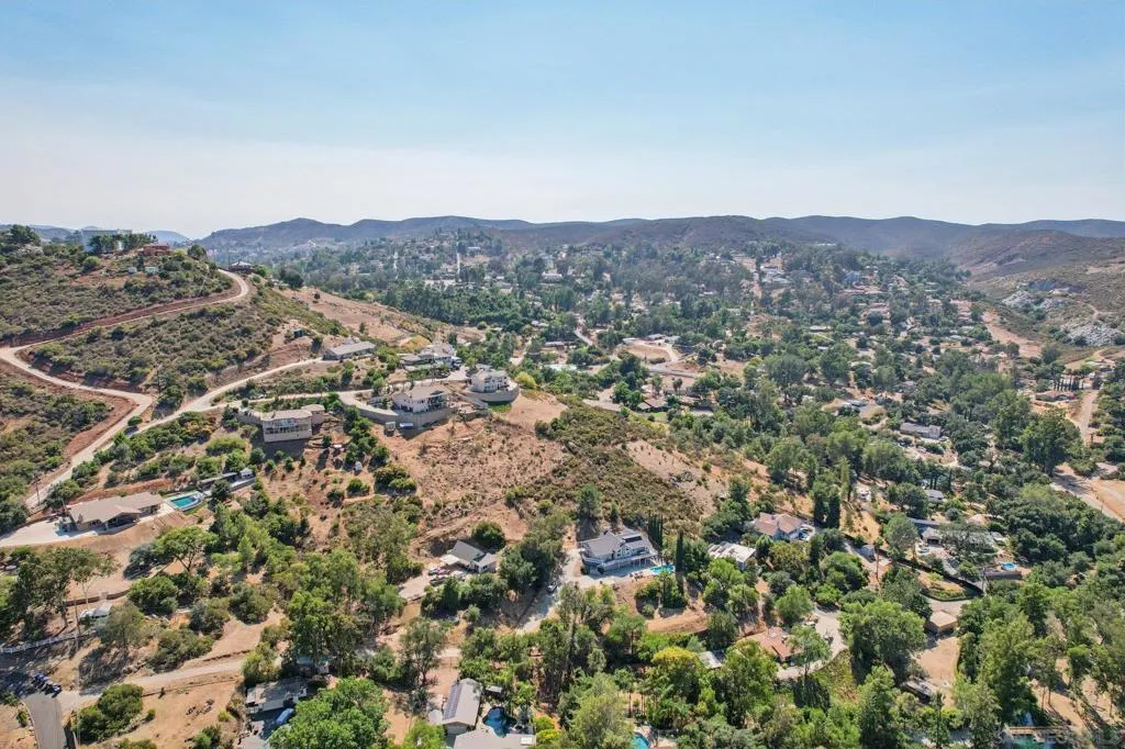 11810 Hi Ridge Rd, Lakeside, California 92040 home-pic-70