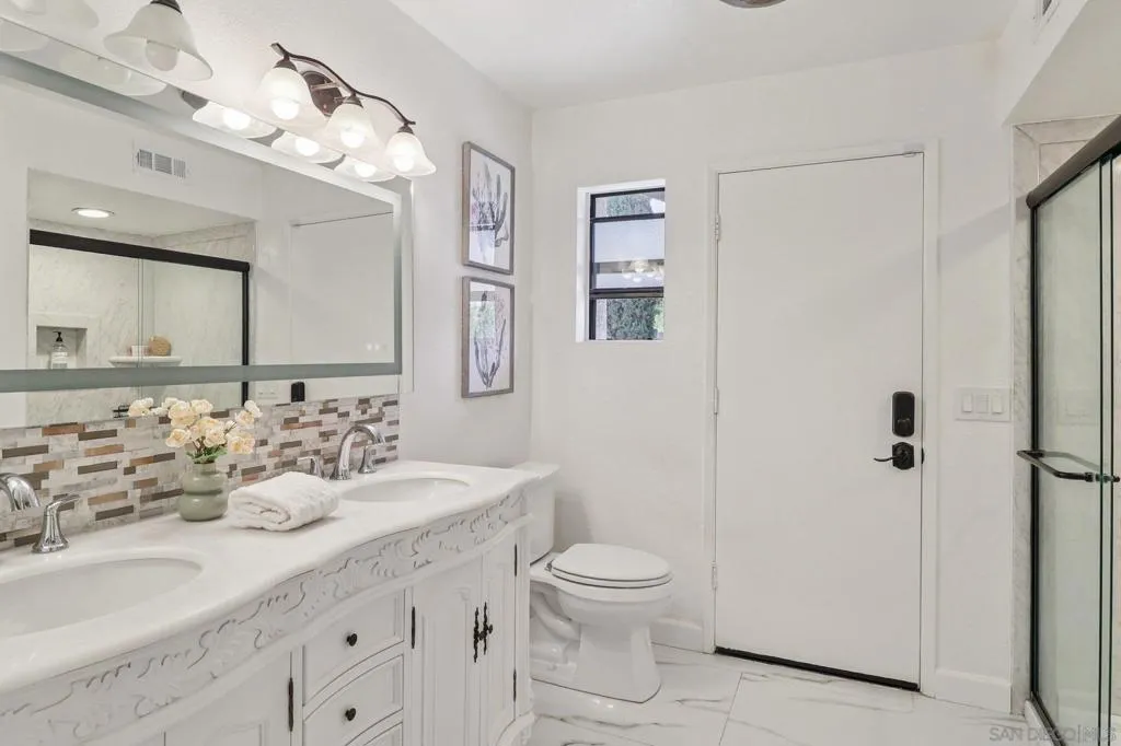 11810 Hi Ridge Rd, Lakeside, California 92040 home-pic-32