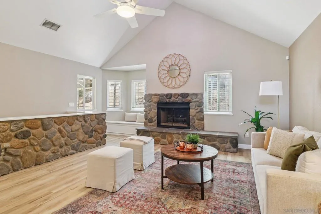 11810 Hi Ridge Rd, Lakeside, California 92040 home-pic-13