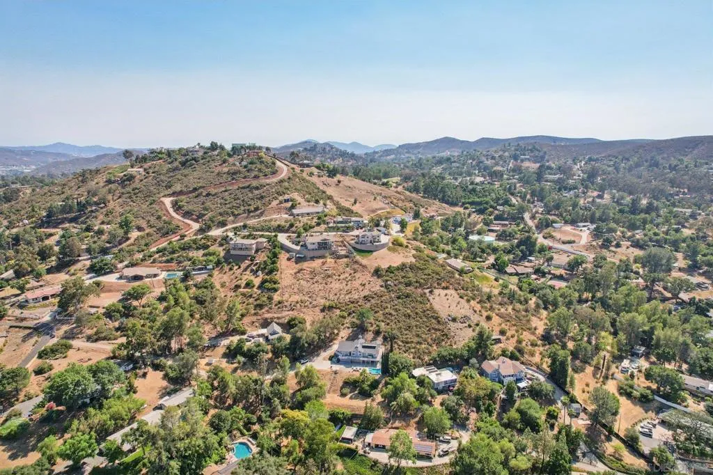 11810 Hi Ridge Rd, Lakeside, California 92040 home-pic-68