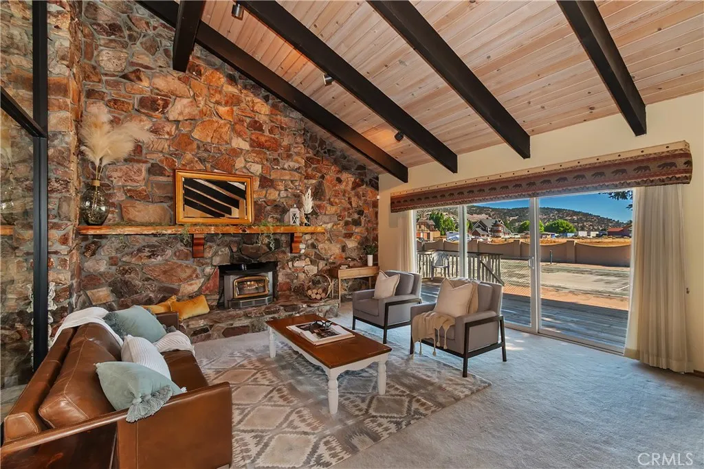 908 Mount Doble Drive, Big Bear City, California 92314 home-pic-9
