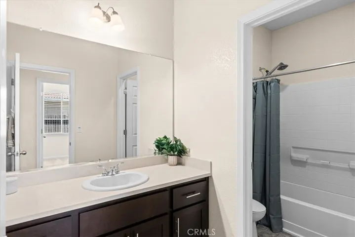 2660 Limestone Court, Atwater, California 95301