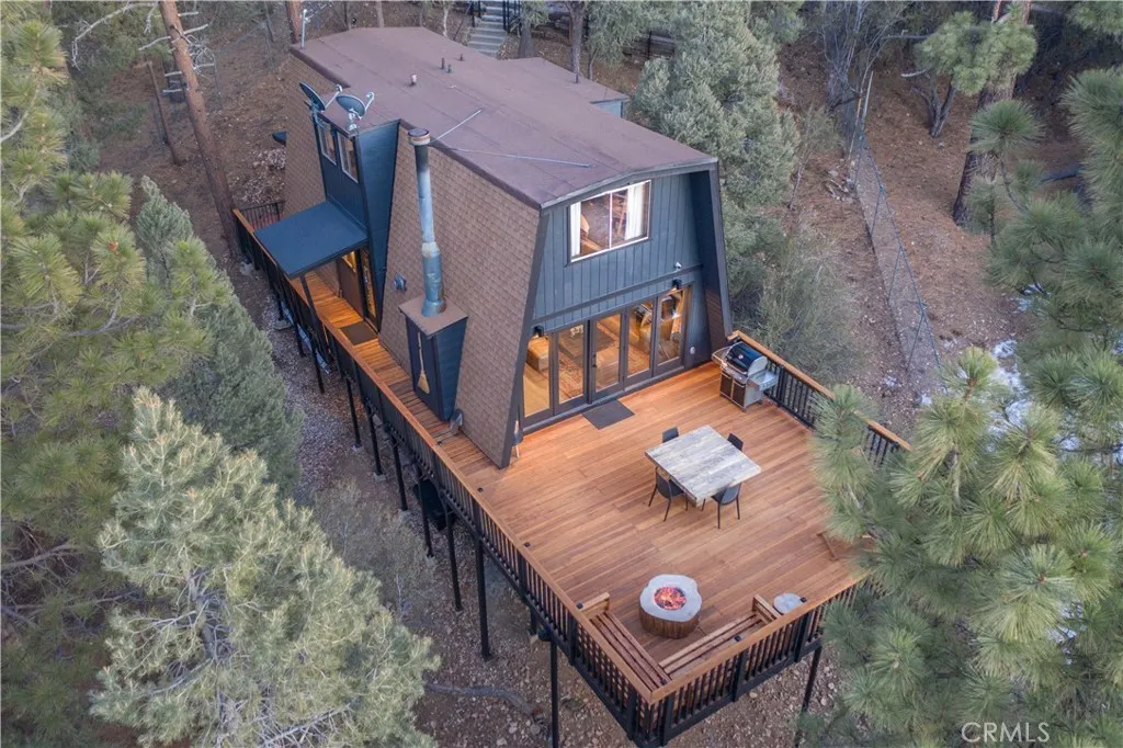 1107 Cedar Mountain Road, Big Bear City, California 92314 home-pic-13
