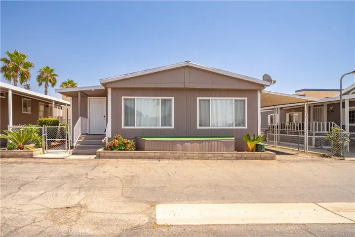 17377 Valley Boulevard 2, Fontana, California 92335
