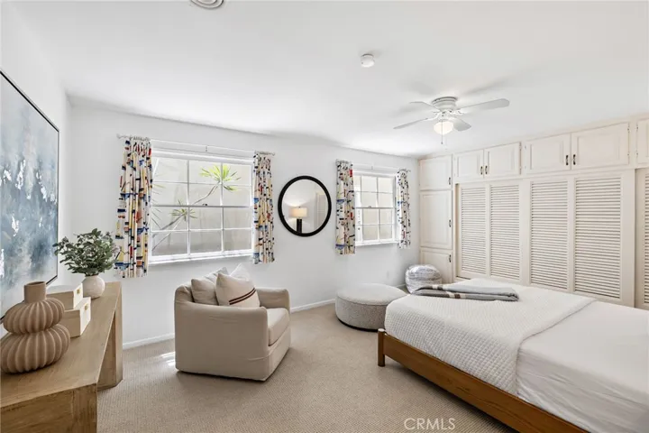 117 E Bay Front, Newport Beach, California 92662