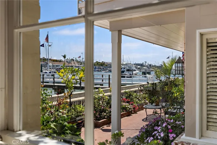117 E Bay Front, Newport Beach, California 92662