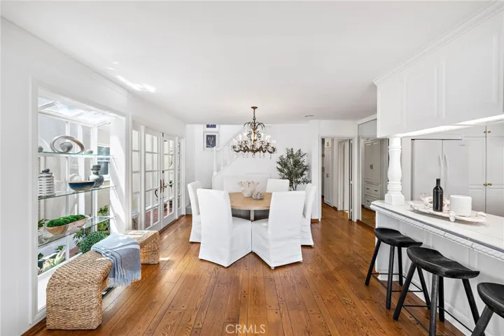 117 E Bay Front, Newport Beach, California 92662