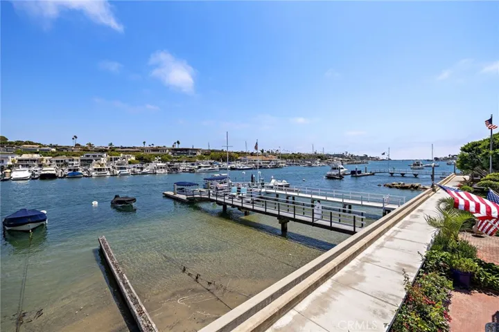 117 E Bay Front, Newport Beach, California 92662