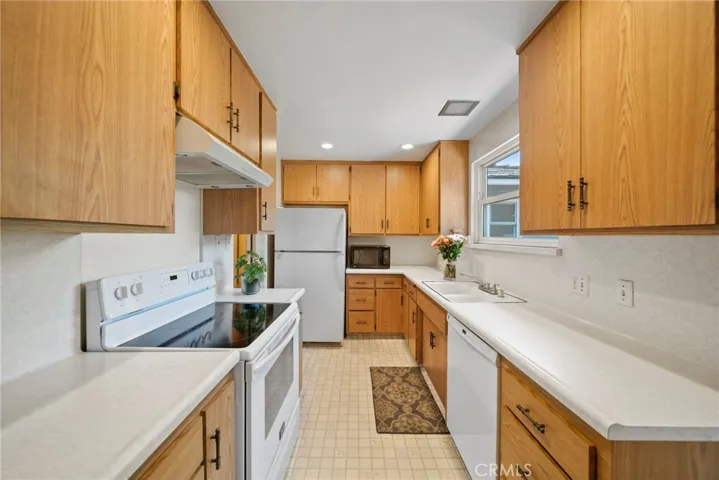 2320 Sewanee Lane, Arcadia, California 91007