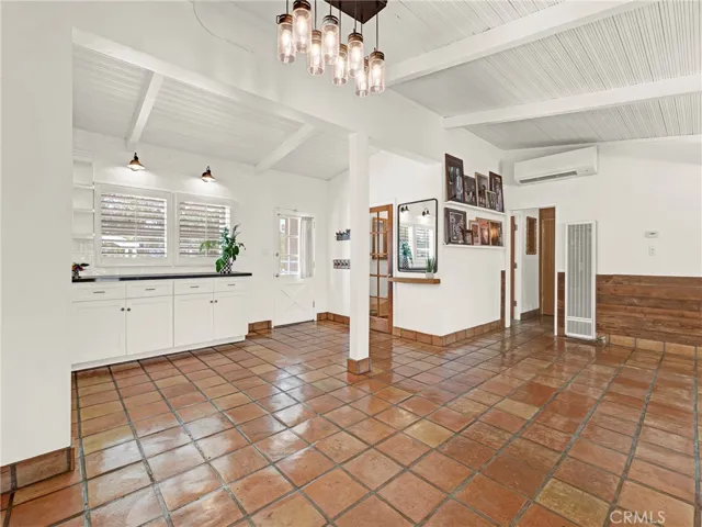 19426 Blythe Street, Reseda, California 91335