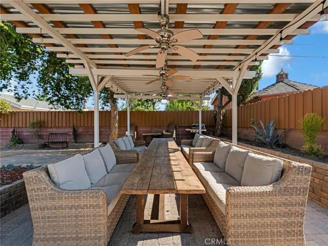 19426 Blythe Street, Reseda, California 91335