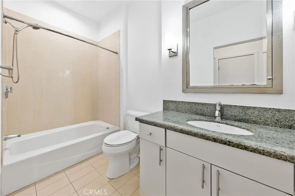 3810 Wilshire Boulevard 2002, Los Angeles, California 90010 home-pic-12