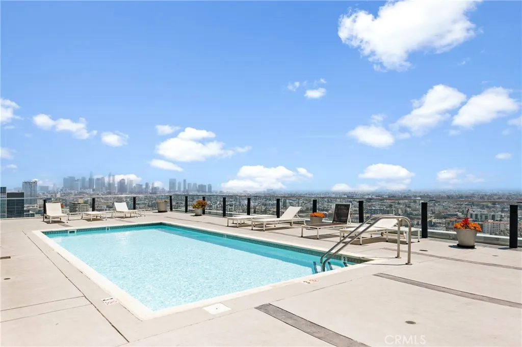 3810 Wilshire Boulevard 2002, Los Angeles, California 90010 home-pic-13