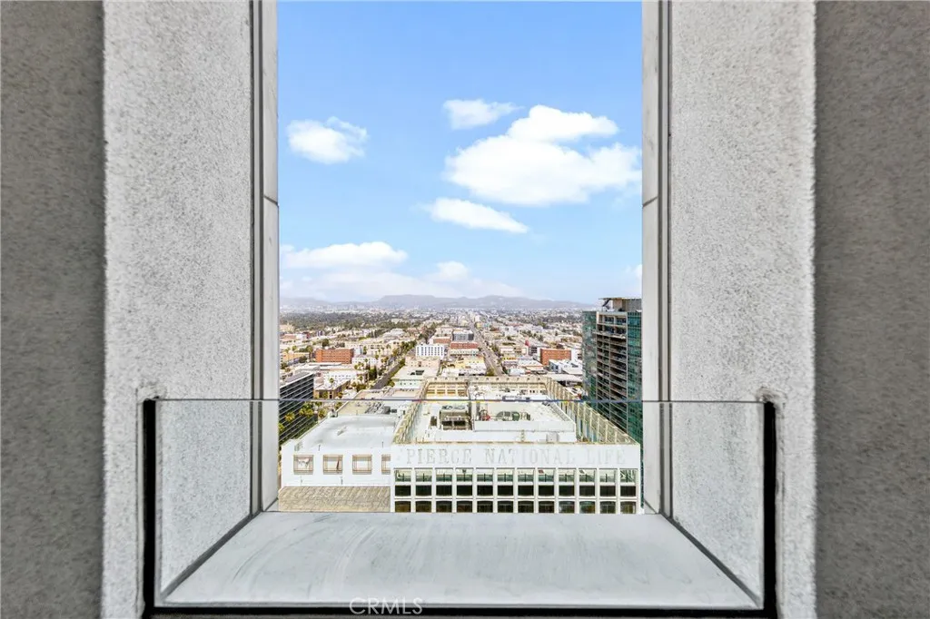 3810 Wilshire Boulevard 2002, Los Angeles, California 90010 home-pic-7