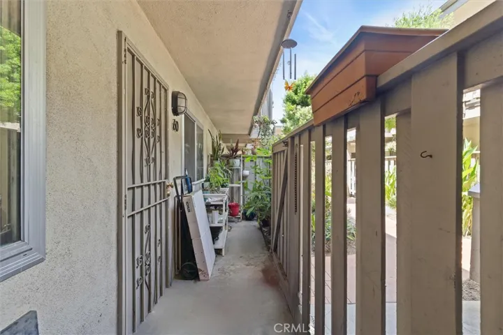 3265 Santa Fe Avenue 60, Long Beach, California 90810