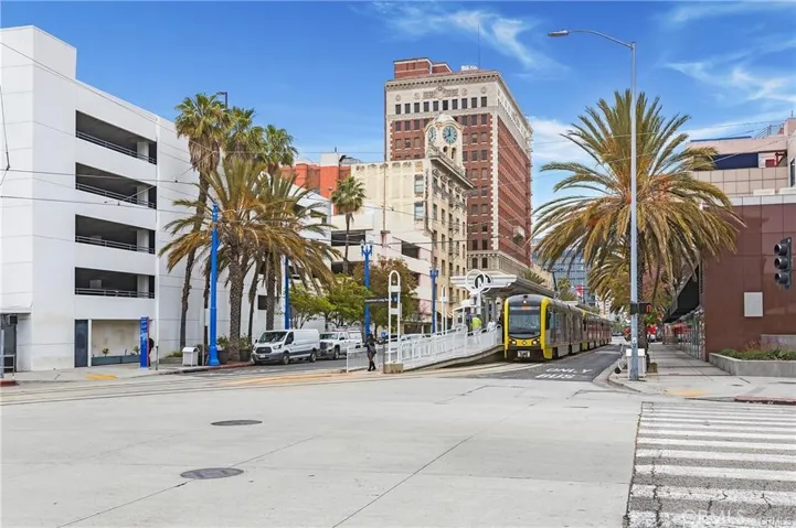 3265 Santa Fe Avenue 60, Long Beach, California 90810