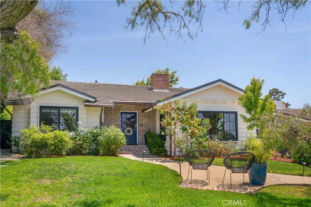 2116 Palos Verdes Drive W, Palos Verdes Estates, California 90274, 3 Bedrooms Bedrooms, ,2 BathroomsBathrooms,Residential,For Sale,Palos Verdes,SB25181876