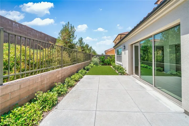 154 Mezza Luna, Irvine, California 92602